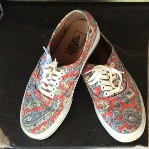 Vans Ultra Cushion footbed. Sz 8 ladies